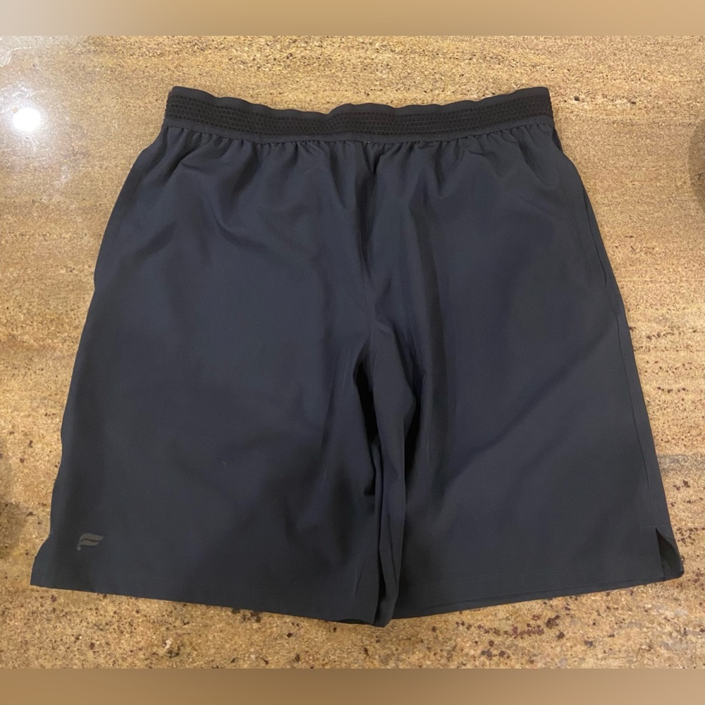 Fabletics Shorts Men’s Large